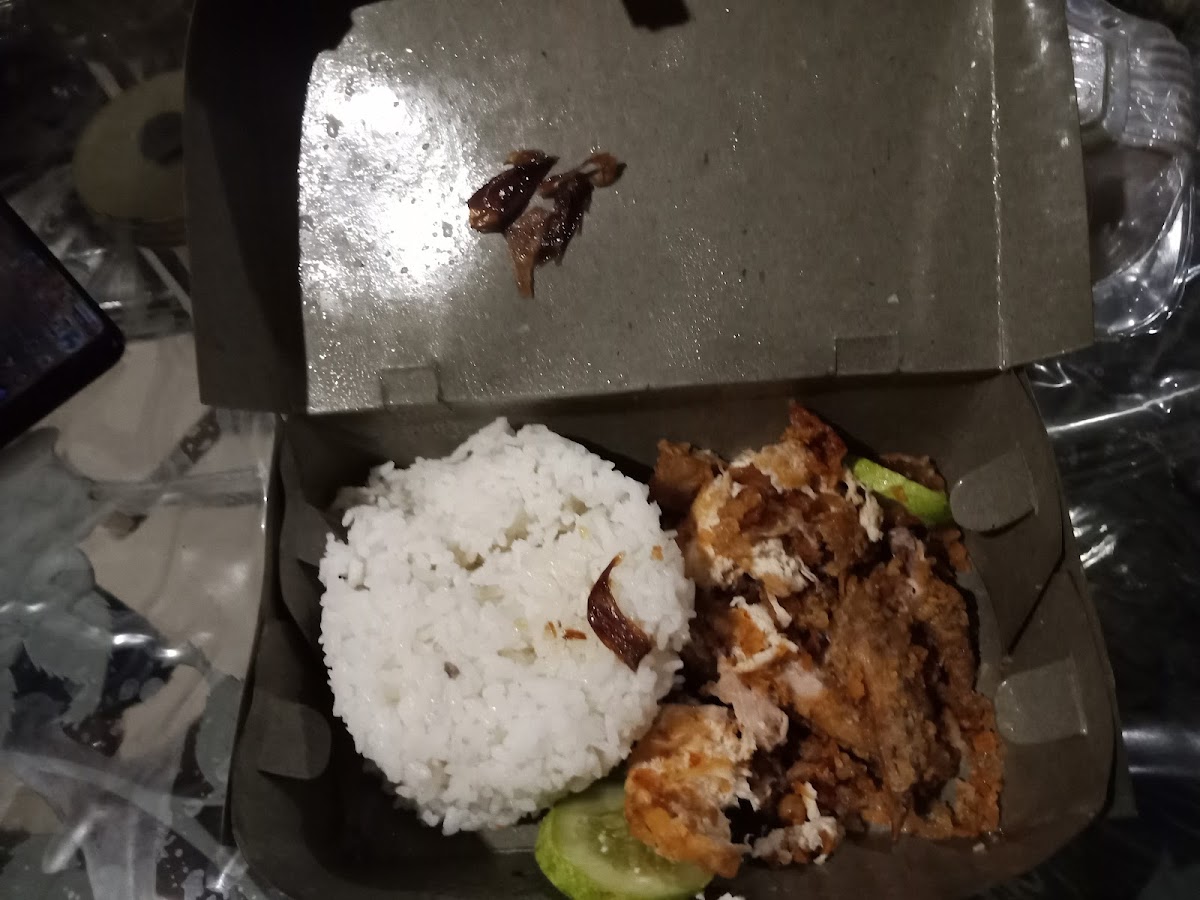 Ayam Geprek Algi Photo 7