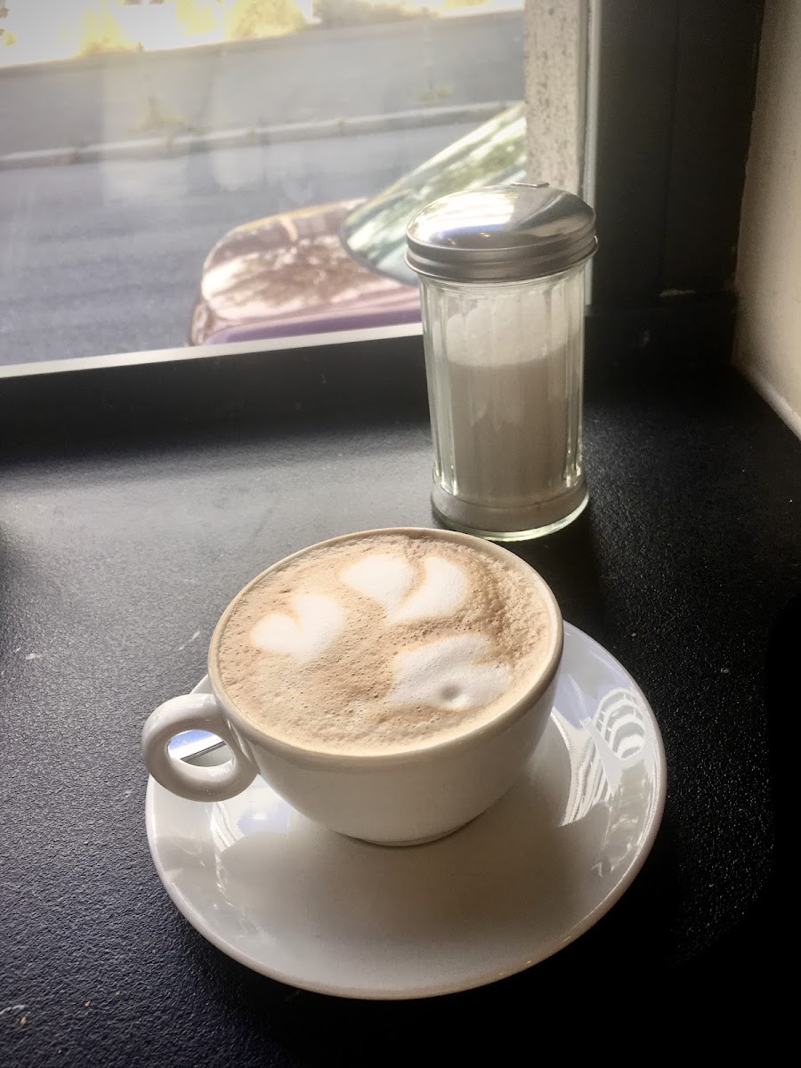 Bruno's Café Photo 7