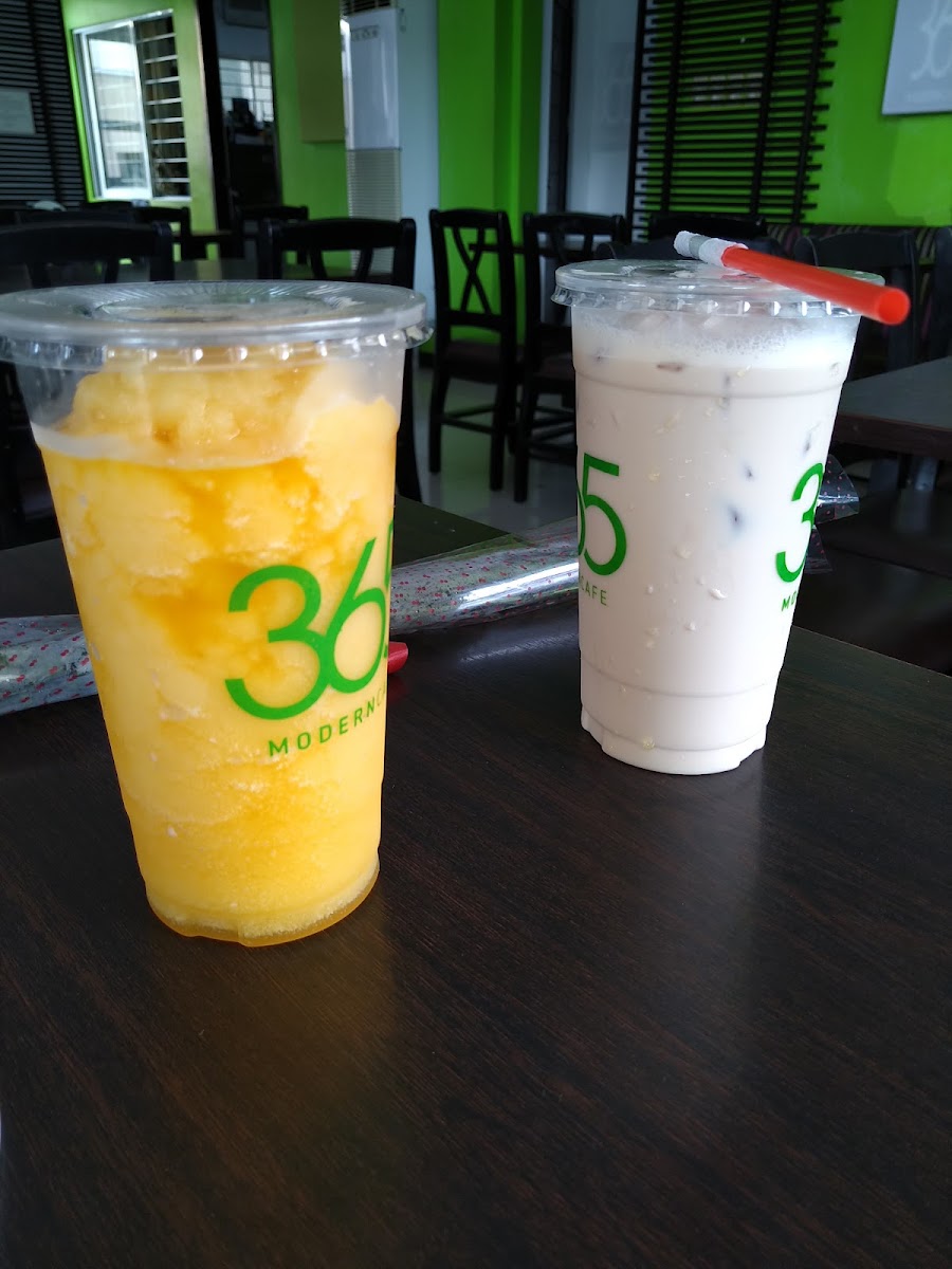 365 MODERN CAFE Photo 2