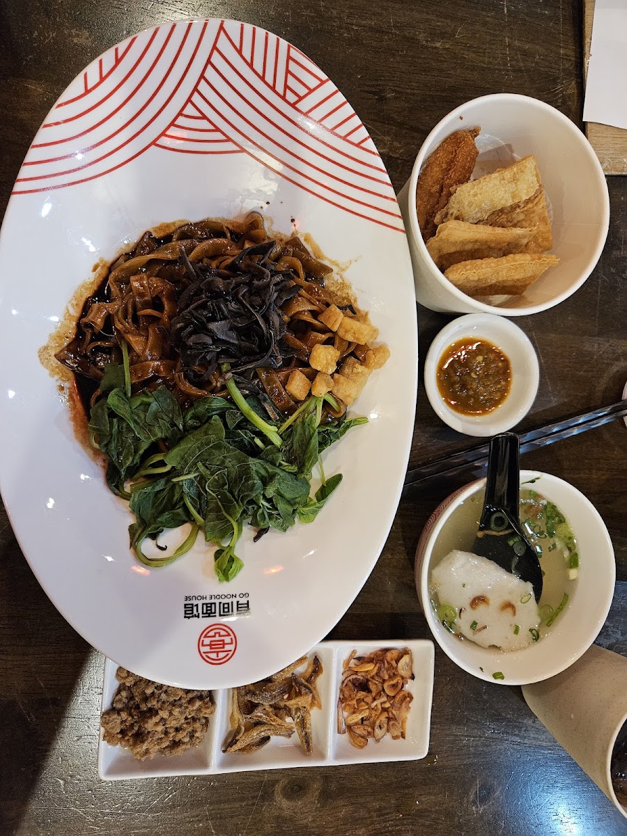 GO Noodle House, DPULZE Photo 7