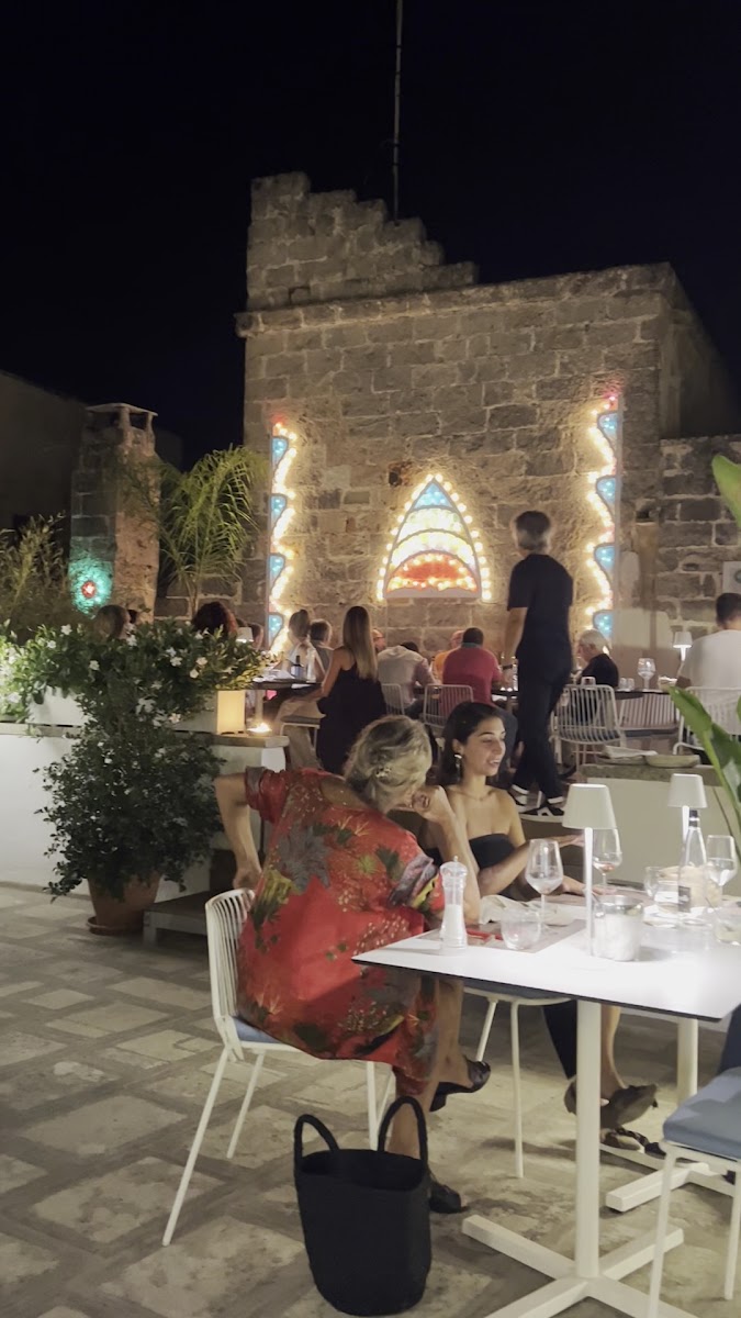 Sirà Restaurant Photo 2