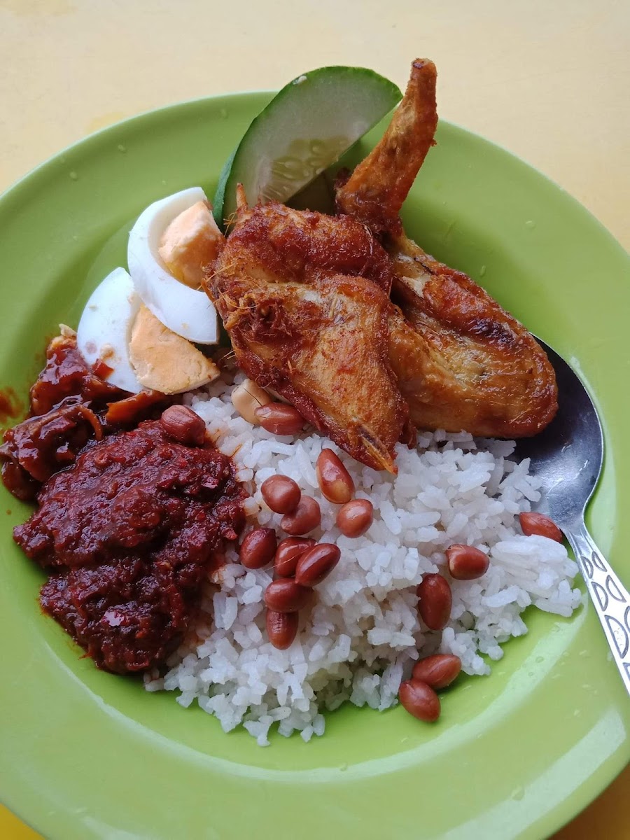 Nasi Lemak International Photo 4