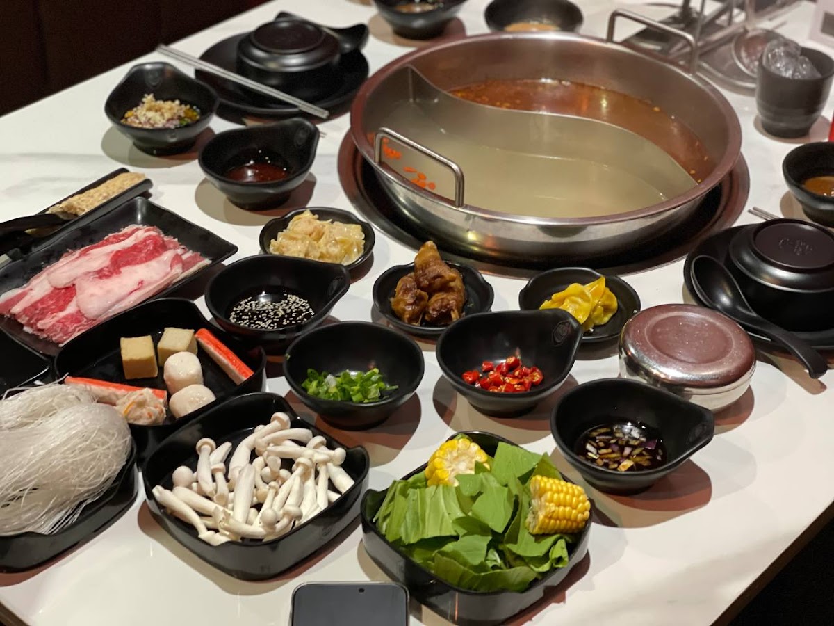 Hao Tang Hotpot & Grill Photo 6