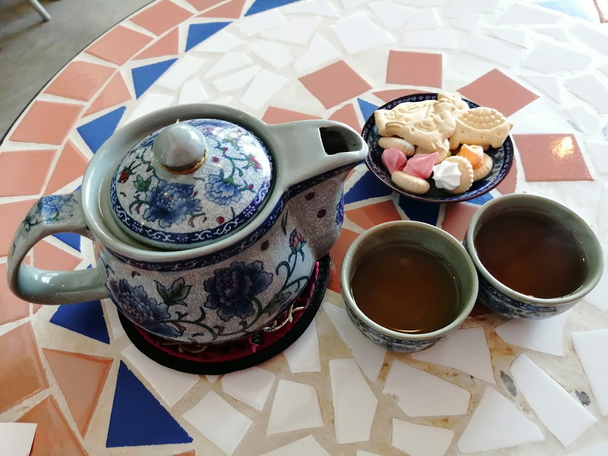 赫 De' H Cafe & Bakery Photo 7