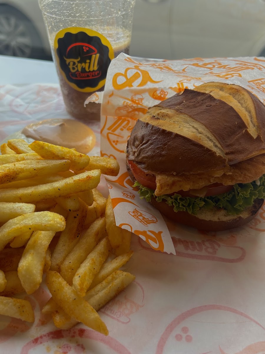 Brill Burger Photo 4