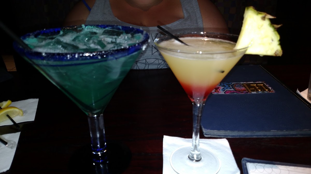 Houlihan's Photo 9