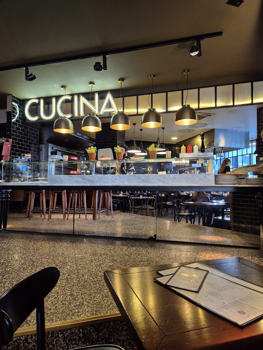 L'Osteria Stuttgart Kronprinzstraße Photo 3