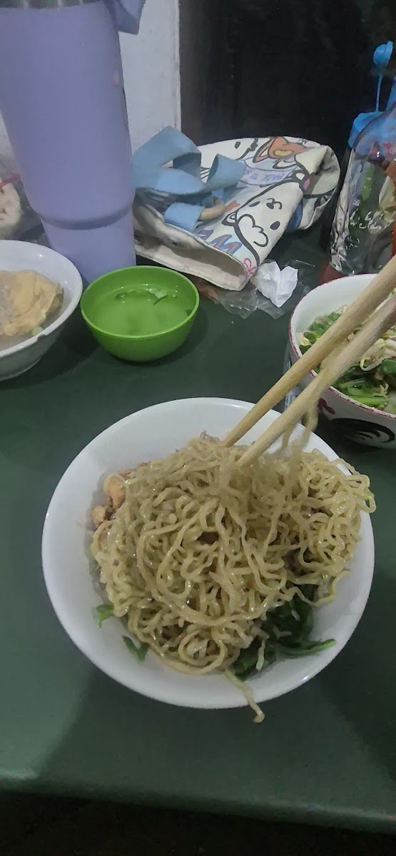 Mie Ayam Pak IS RASELA cabang 51A Photo 2