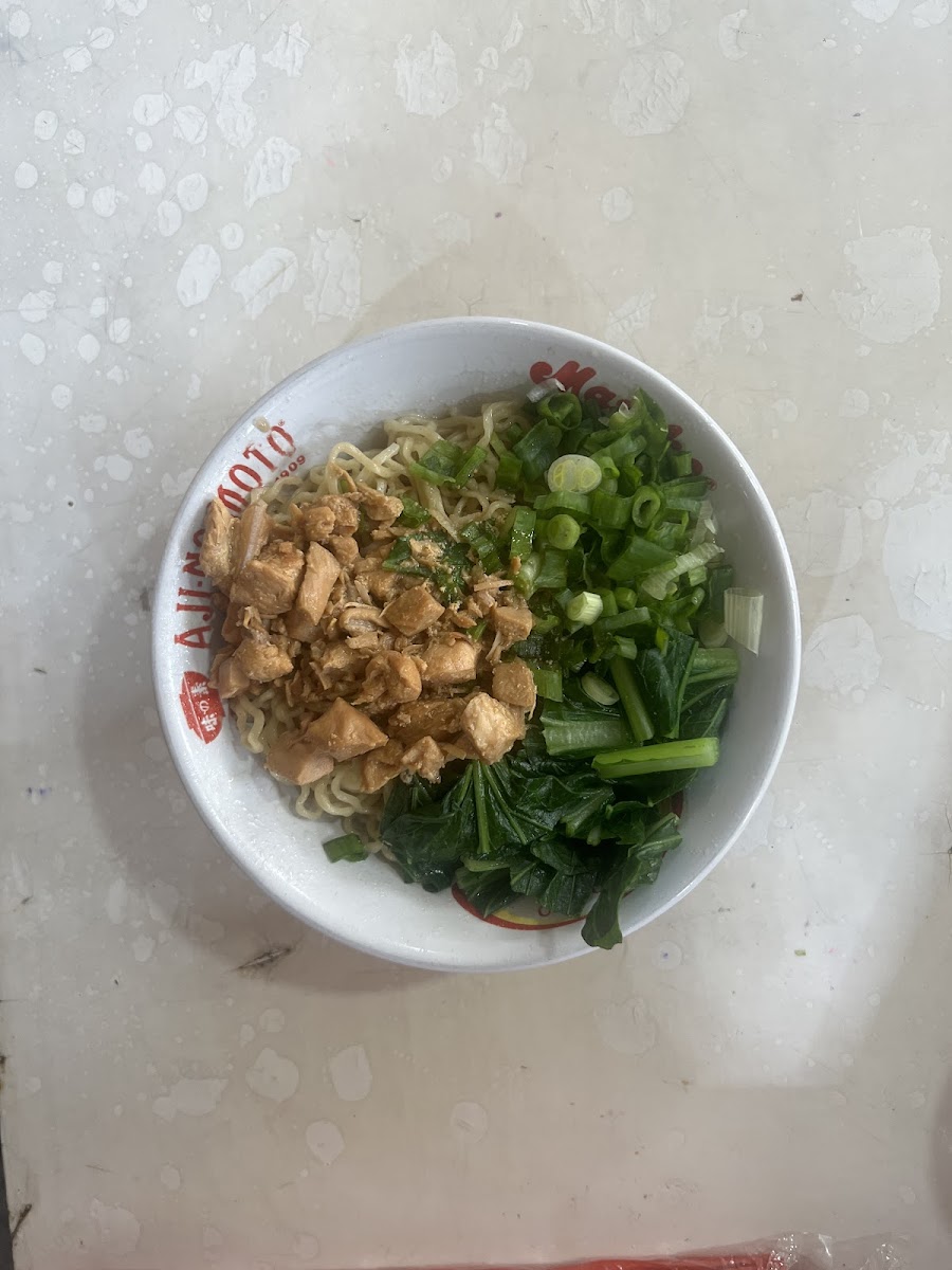 Mie Ayam Pak IS RASELA cabang 51A Photo 8