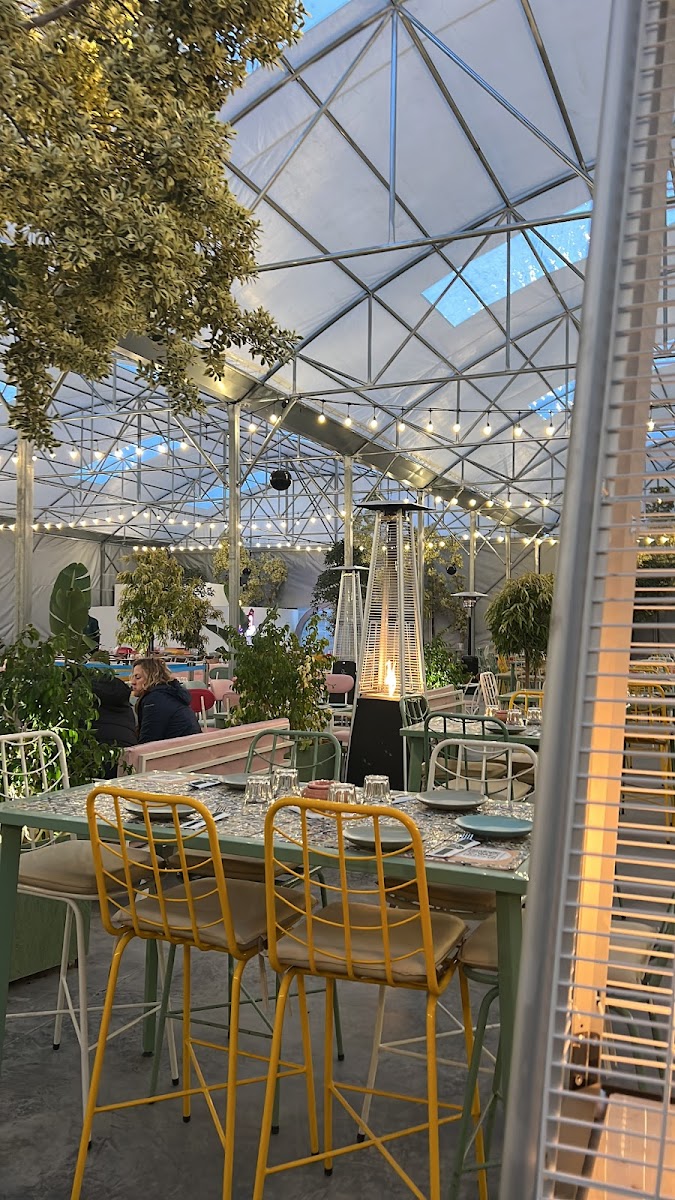 Utopia Soukra - Food Market