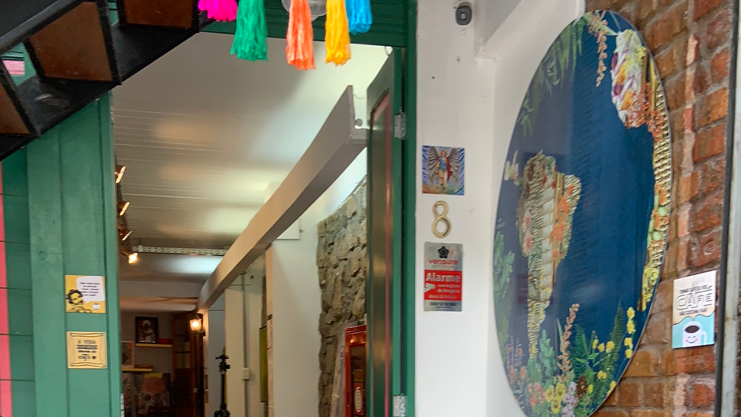 Caruá Galeria de Arte e Café