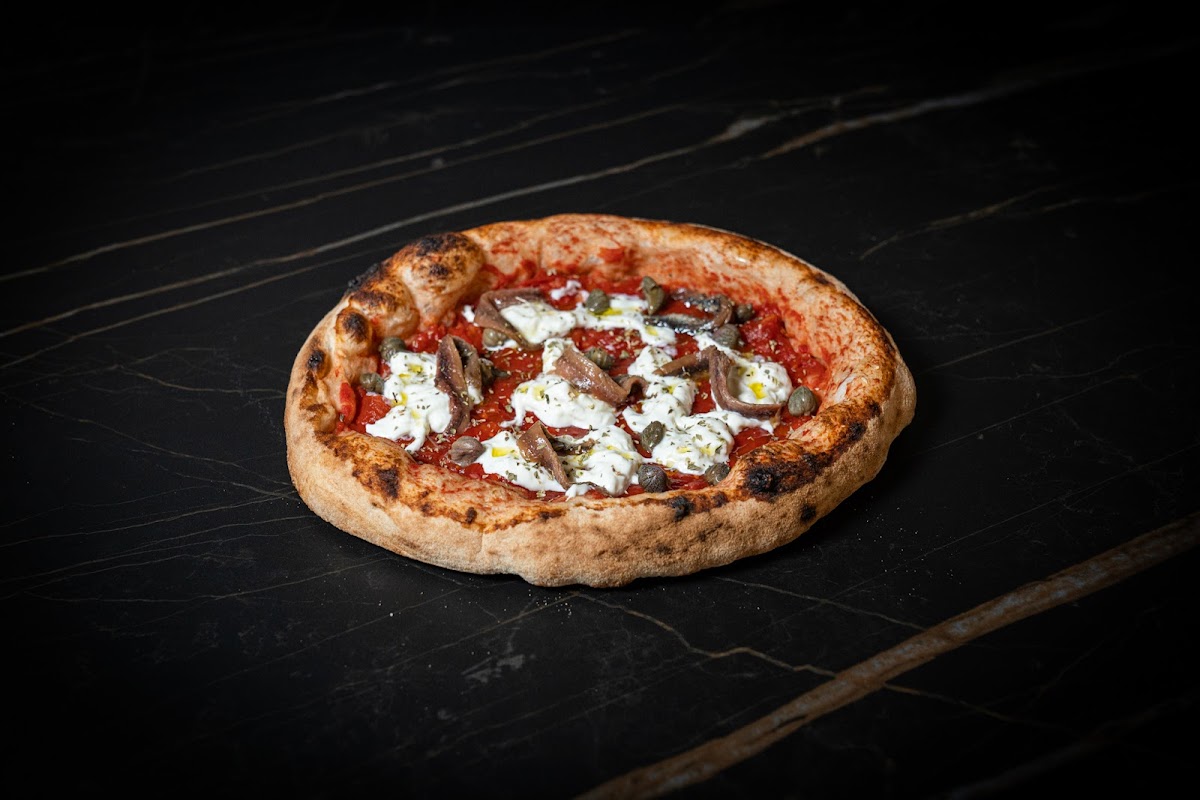Inedito Pizzeria Photo 2