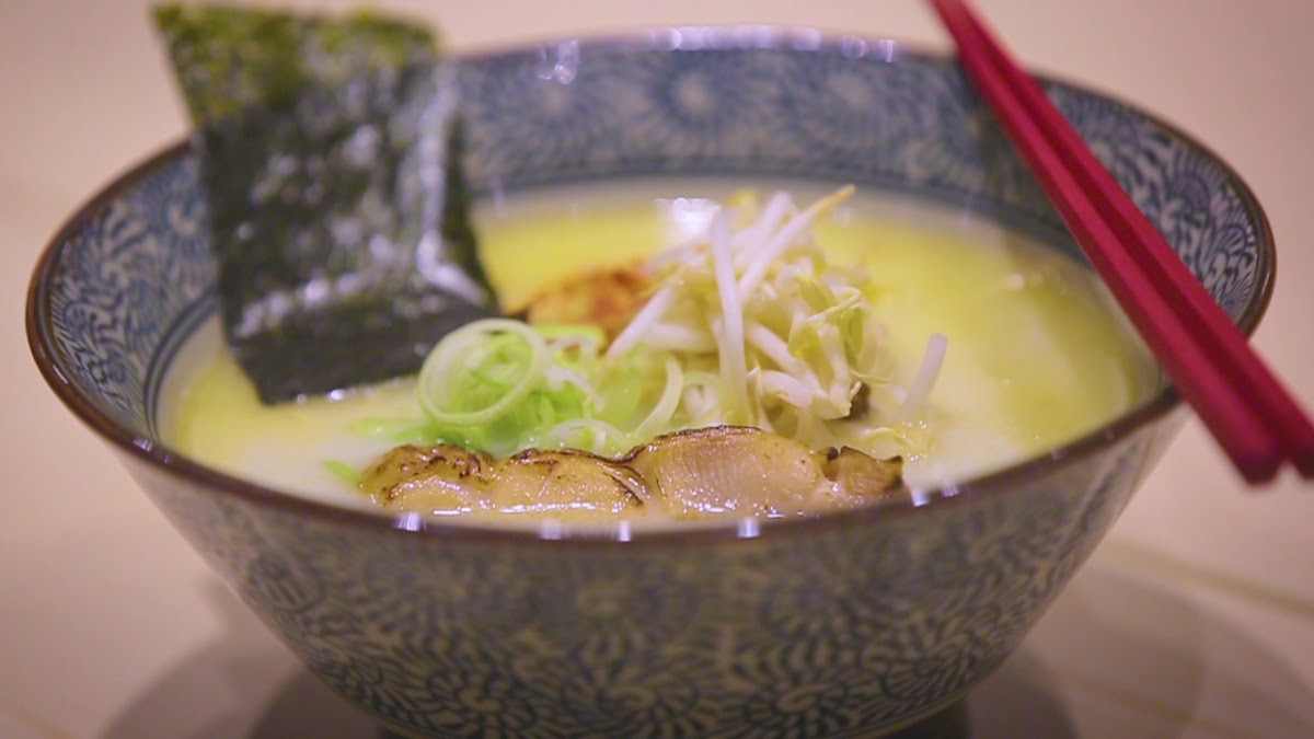J's Gate Dining Photo 2