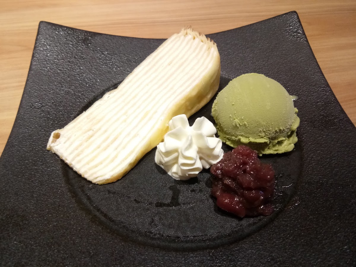 J's Gate Dining Photo 9