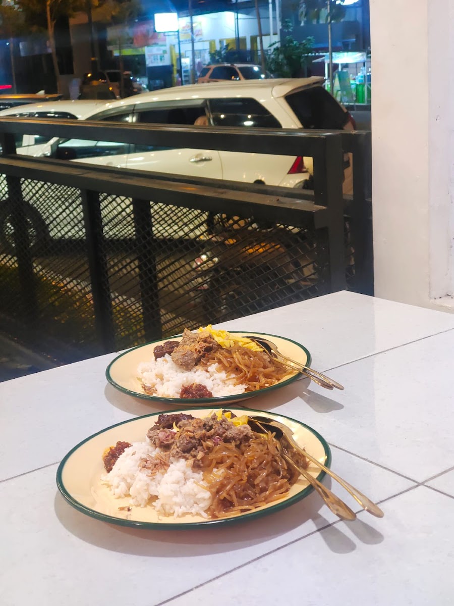 Warung Alphard Photo 5