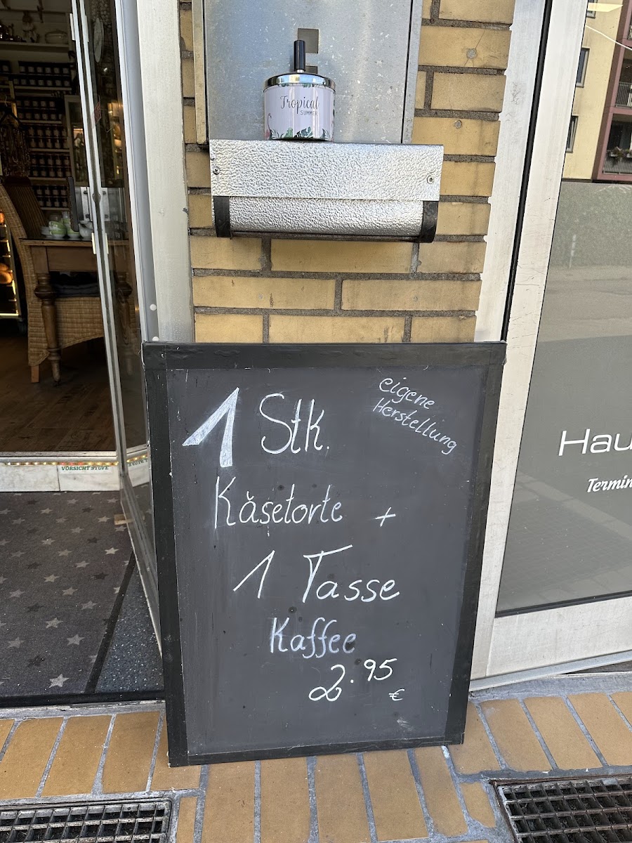 Das Frühstückszimmer Photo Menu 1
