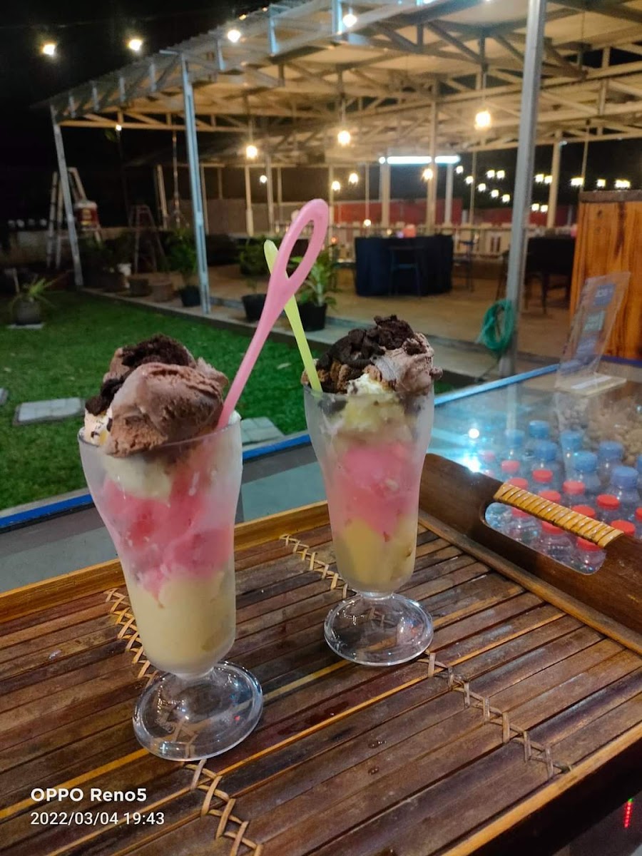 BABA RESTO & CAFE Photo 2