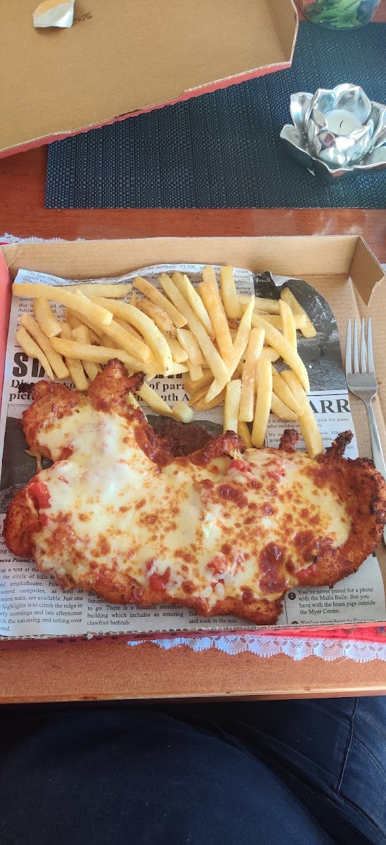 Cesars Pizzeria Photo 5