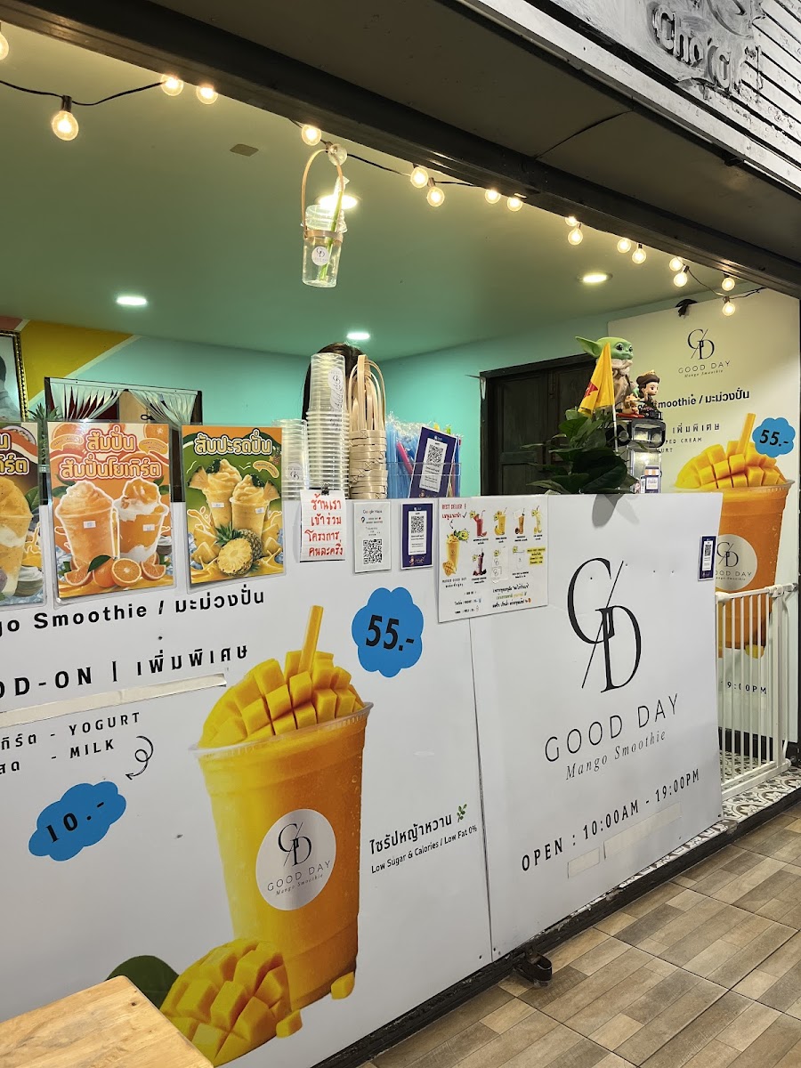 Good Day Mango Smoothie Photo 4