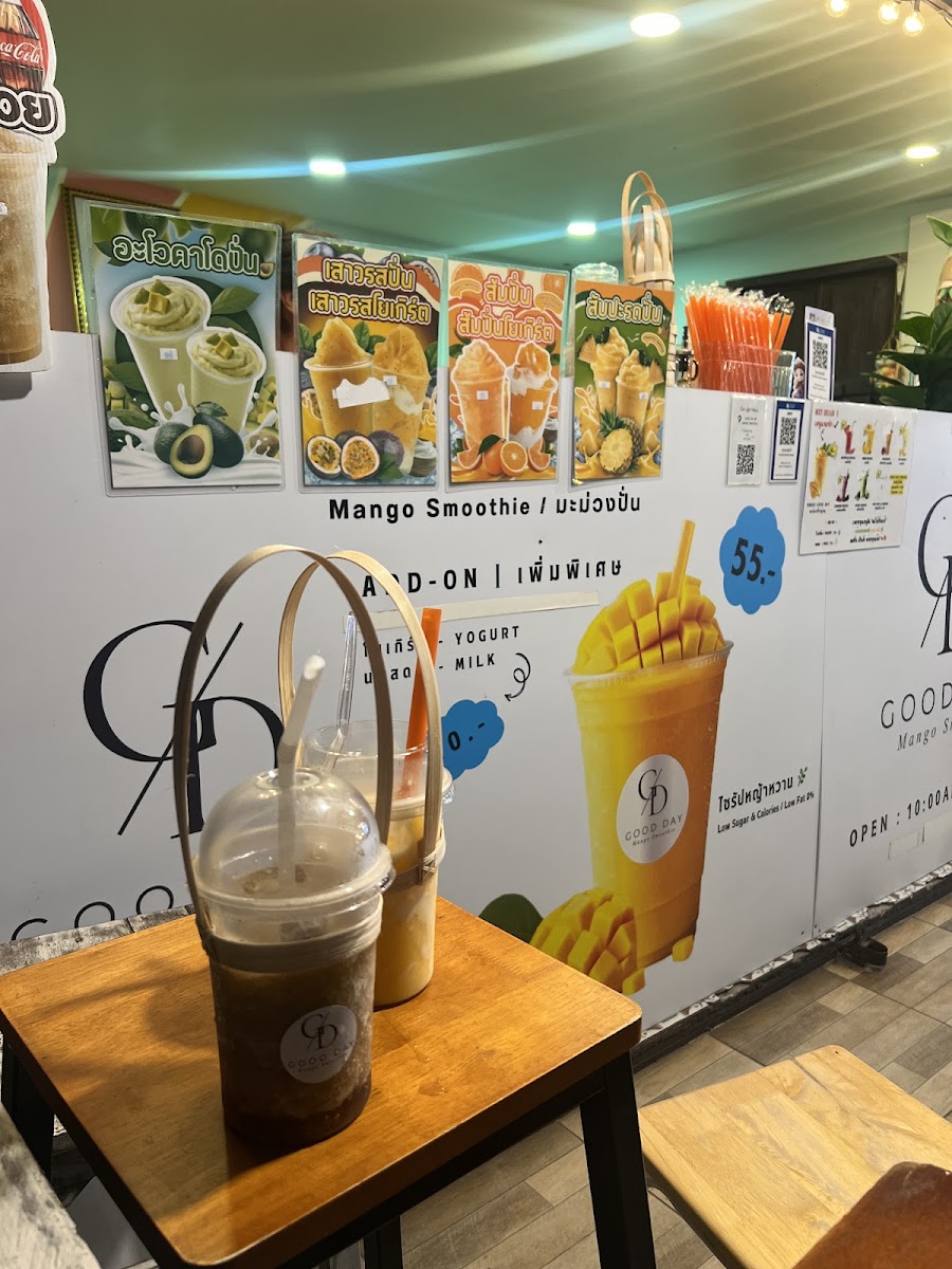 Good Day Mango Smoothie Photo Menu 6