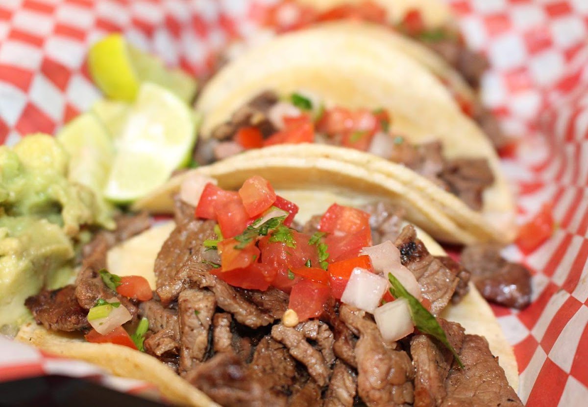 Tacos La Cabeza Photo 5