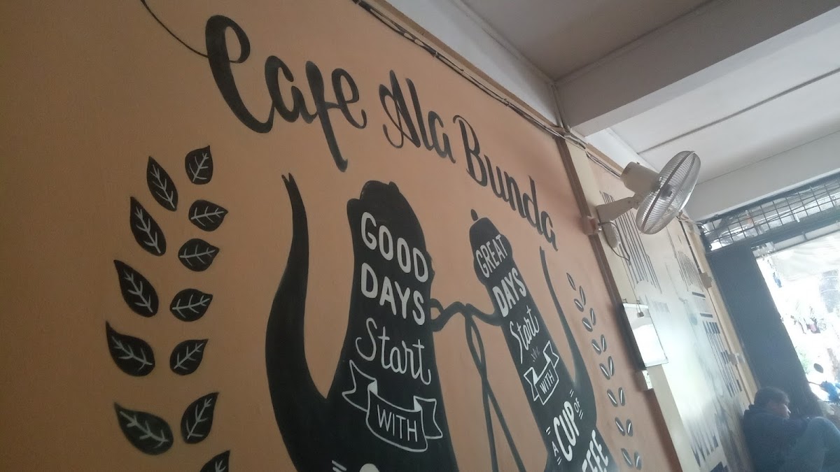 Cafe Ala Bunda Photo 3