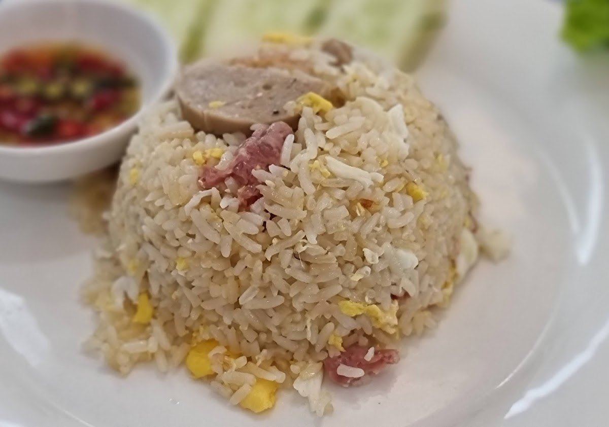 Huen Phen Restaurant 2 Photo 10
