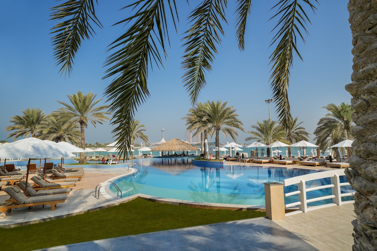 West Bay Lounge Abu Dhabi Corniche Photo 4