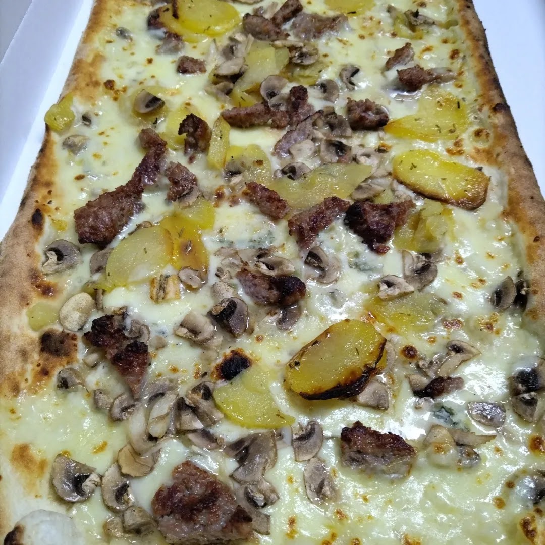 Pizza House Photo 10
