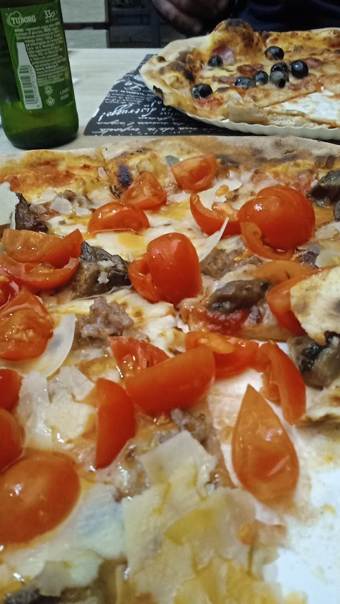 Pizza House Photo 4