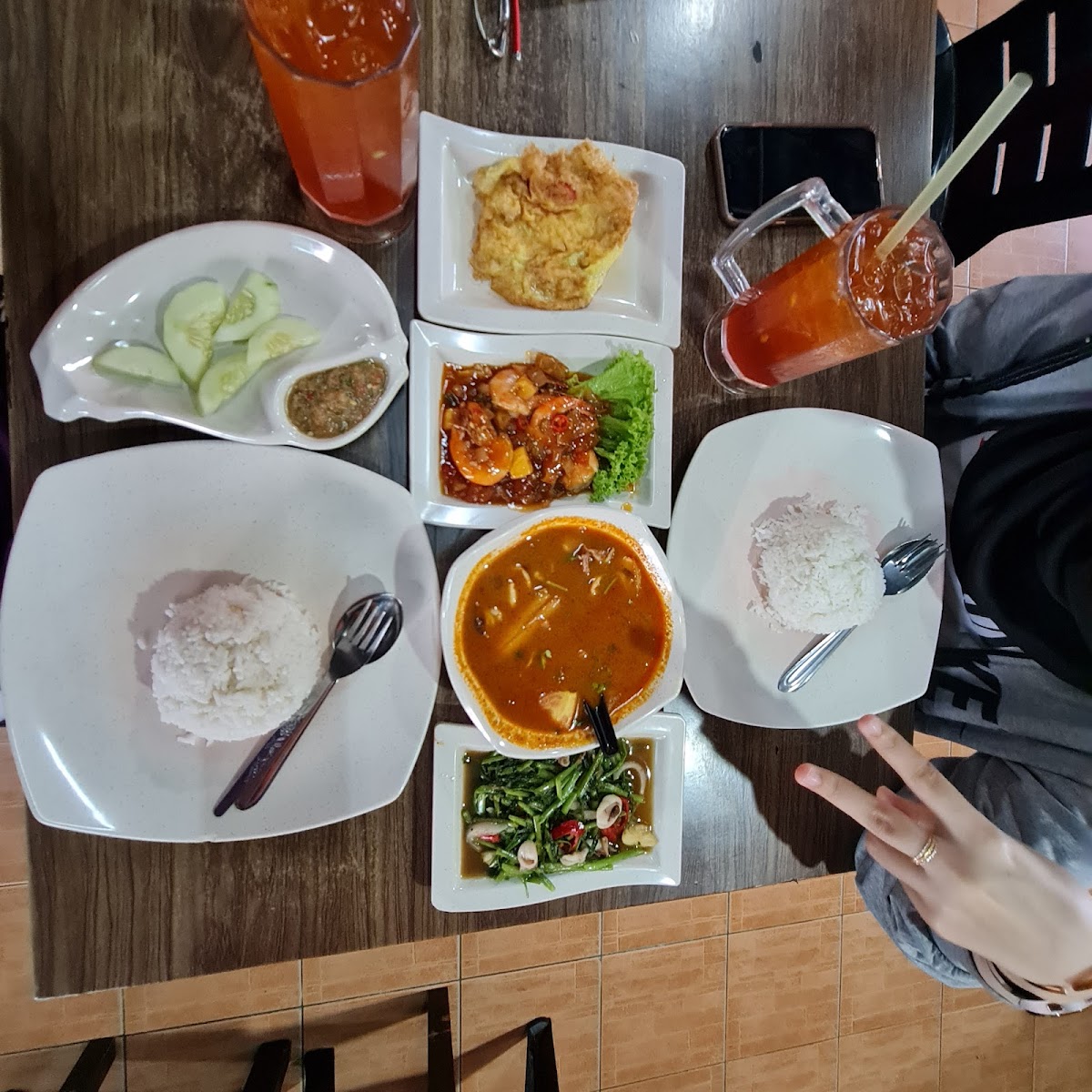 Restoran Sri Flora Seafood Photo 10