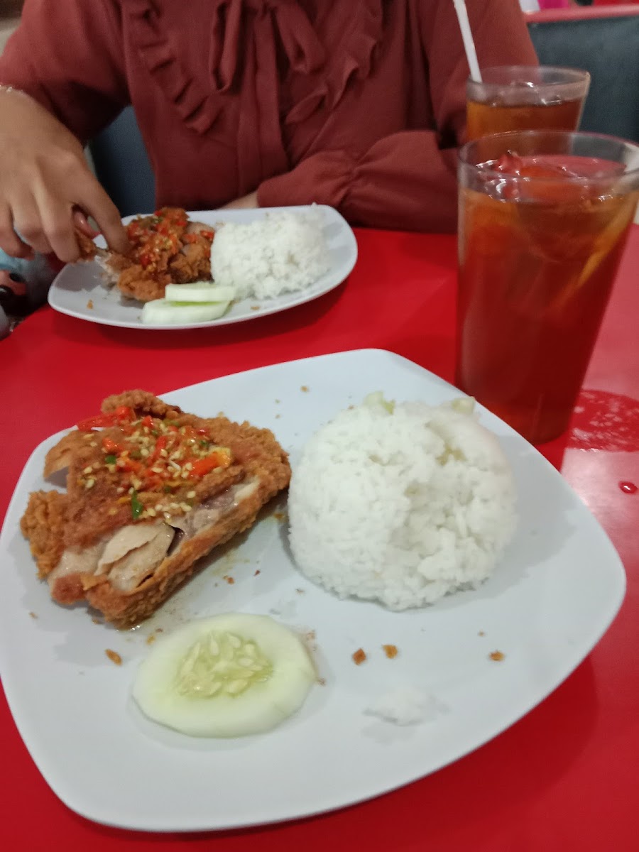 ROCKET CHICKEN CERME