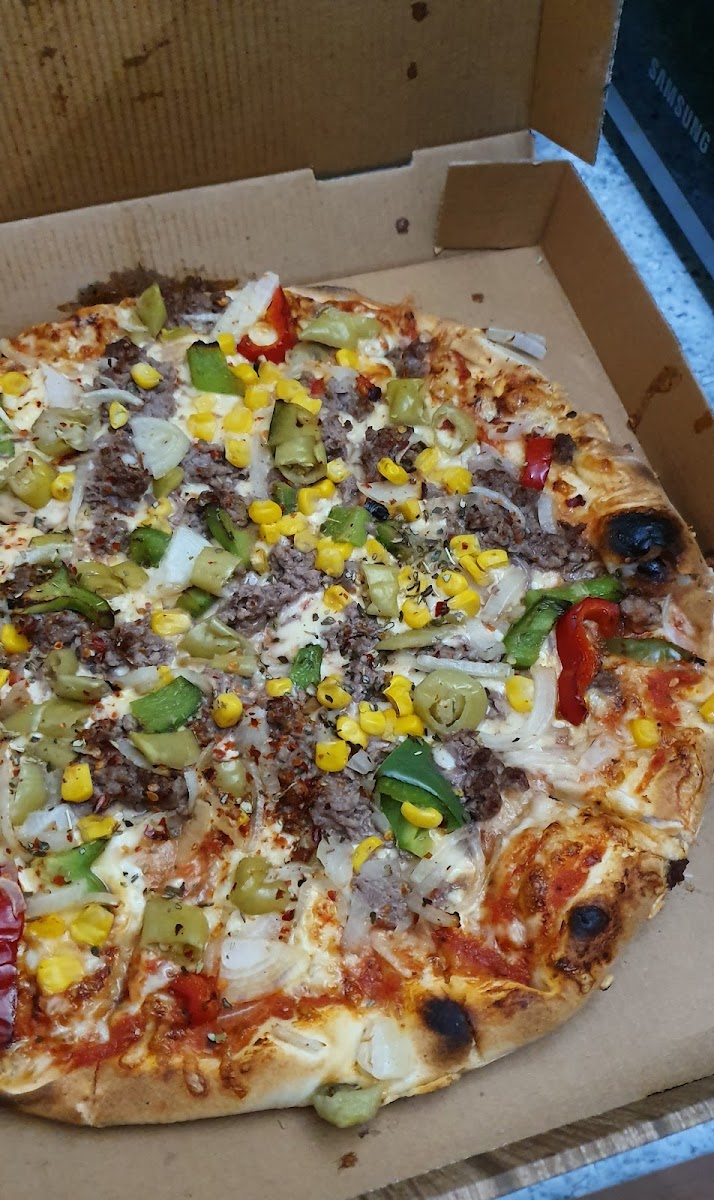 Pizzeria Yasmin & Aladin Bistro Photo 9