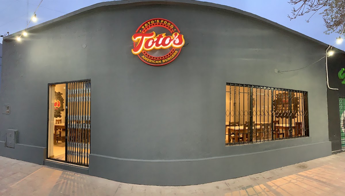 Toto's American Food