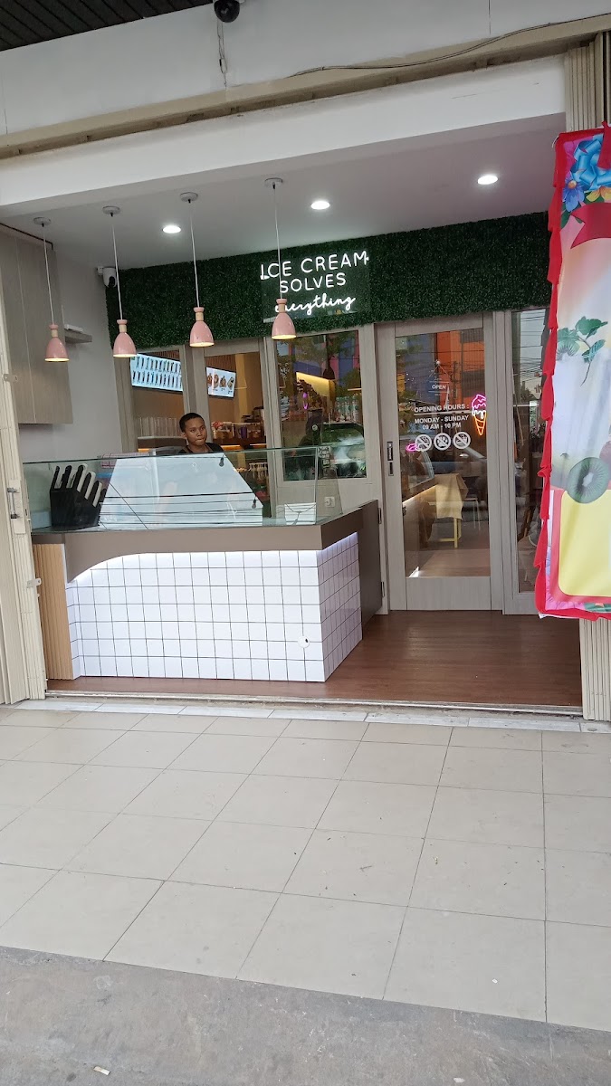 LOCAL ICE CREAM