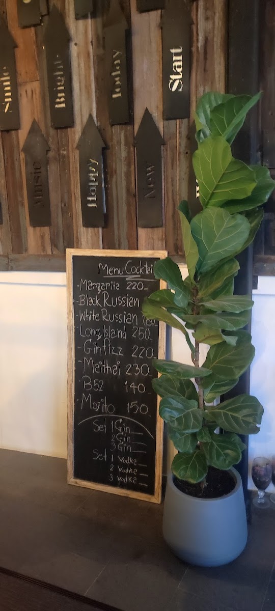 Tintin Café & Restaurant Photo Menu 2