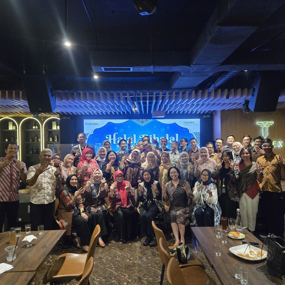 TOMLEX Bar & Resto Photo 5