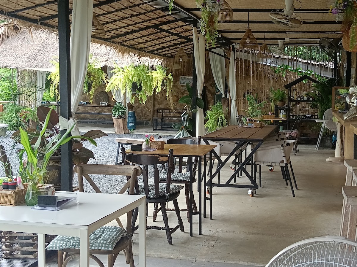 KaLa Restaurant by Tan ครัวกะลาบายแตน