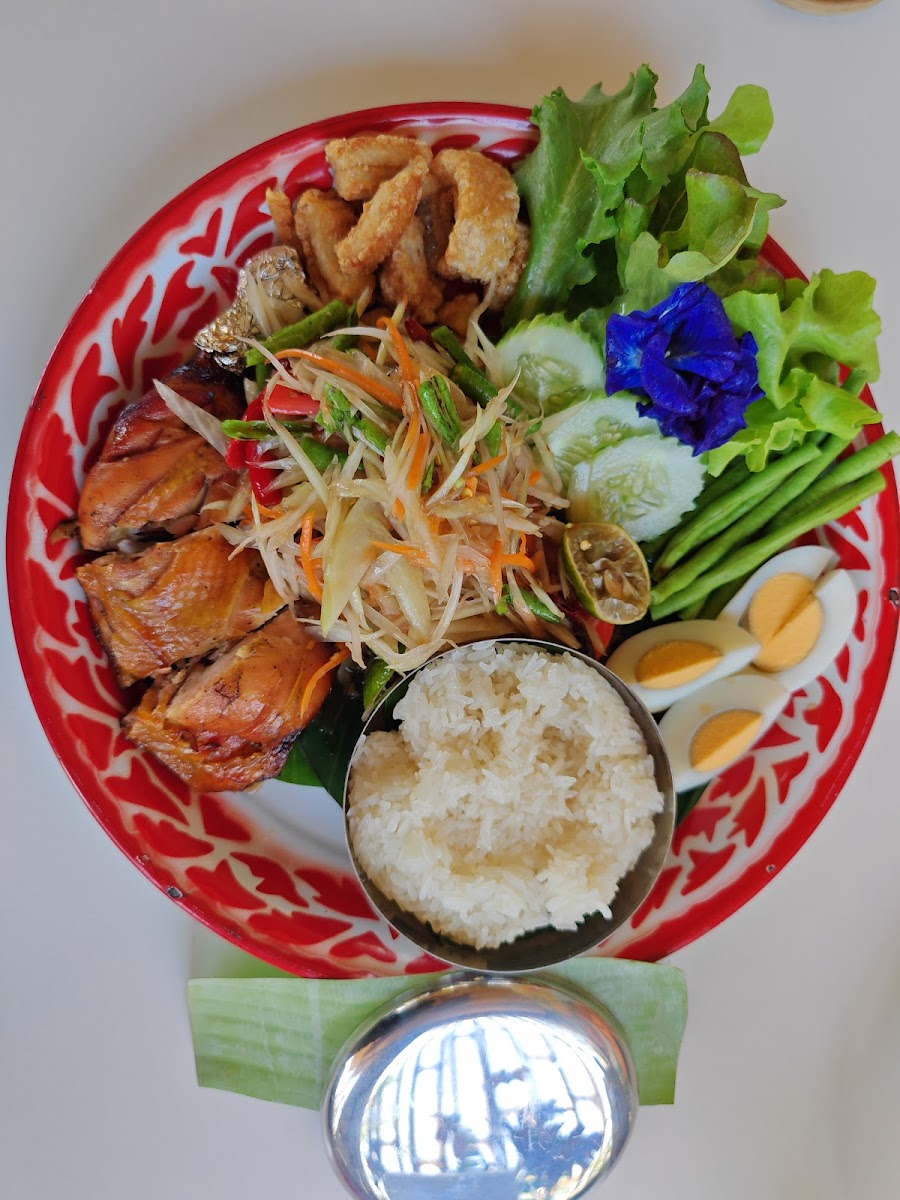 KaLa Restaurant by Tan ครัวกะลาบายแตน Photo 10