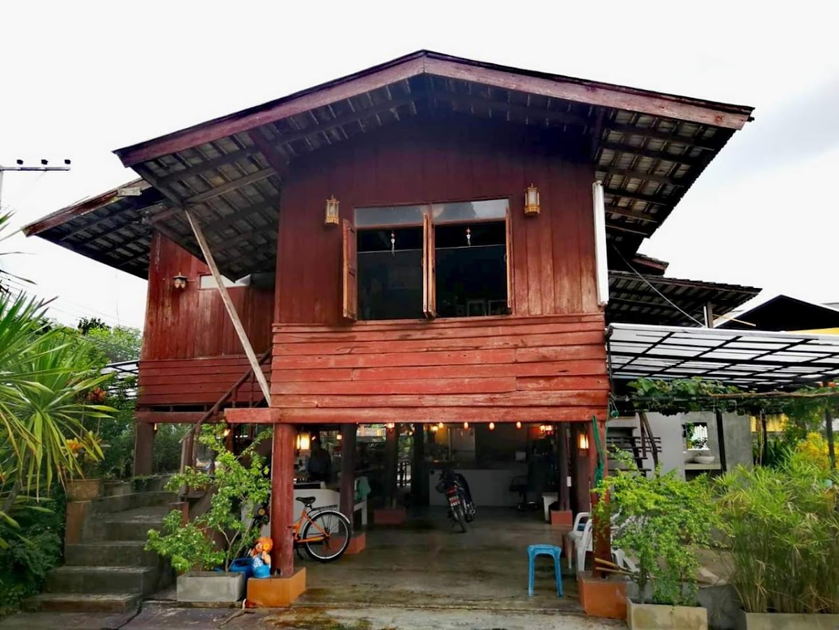 Chill Chill Home Café Photo 3