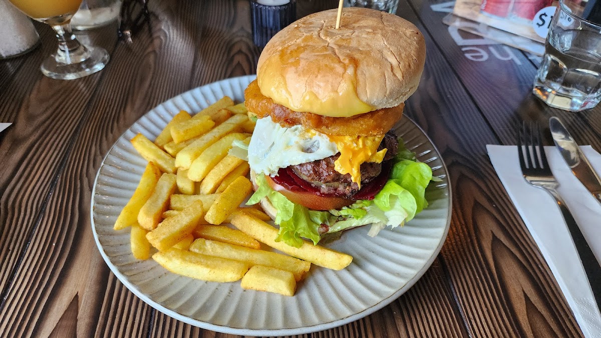 The Bach Bar & Restaurant Photo 4