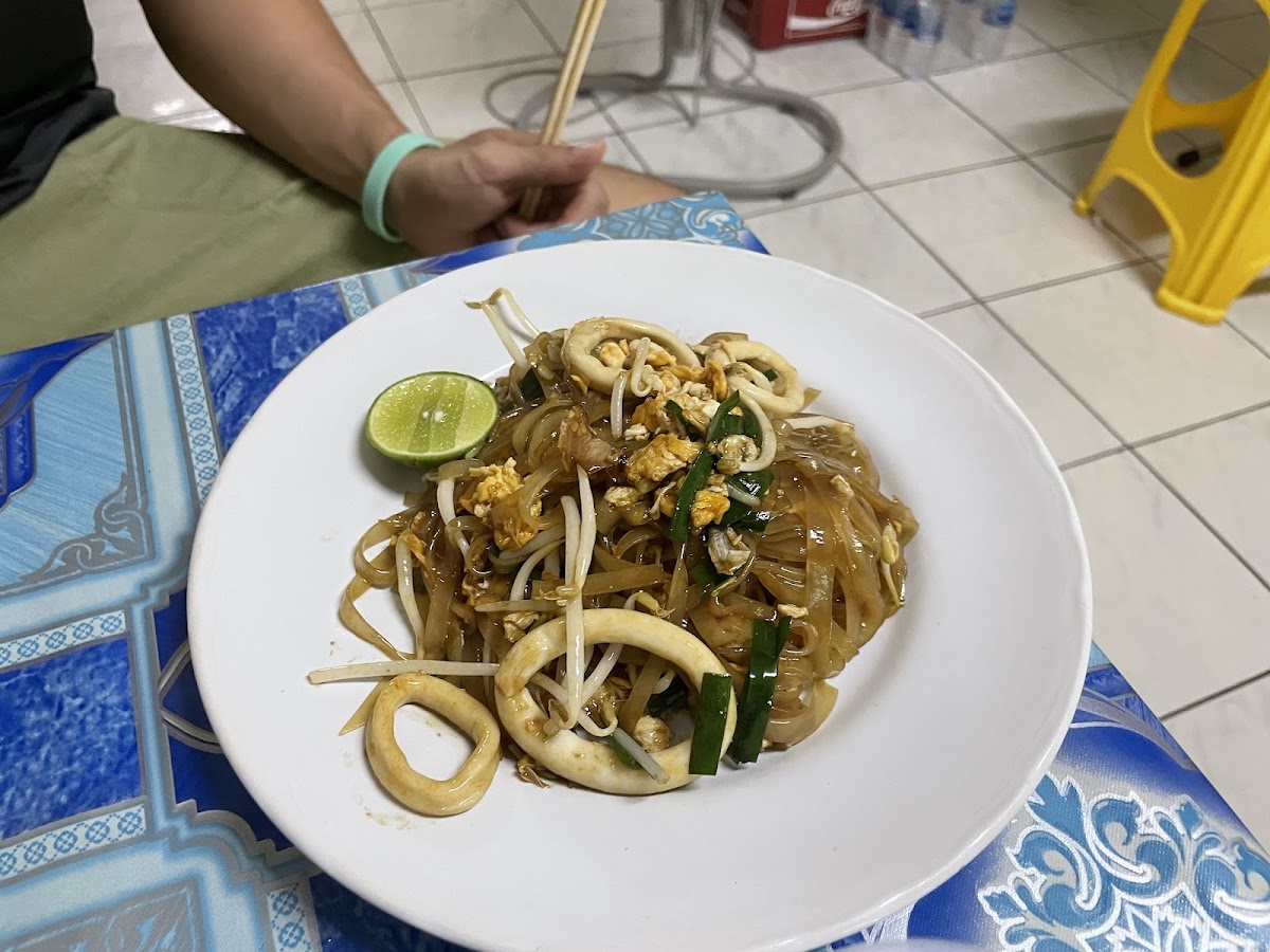 Aonang Chicken Noodle Stall Photo 6