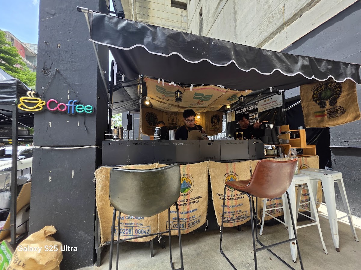 Ducx street coffee