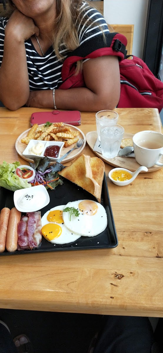 Simplify Coffee&Bakery Photo 9