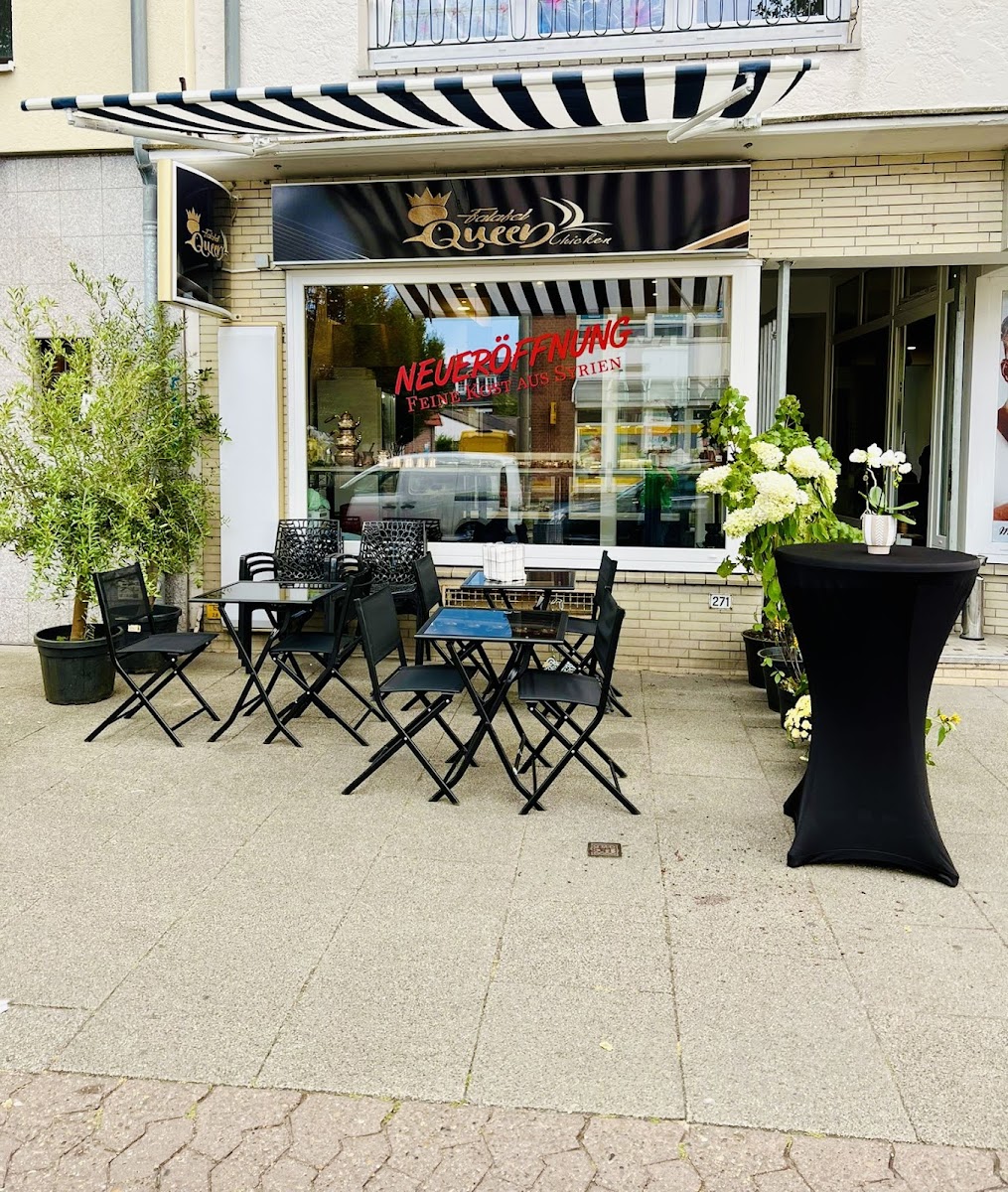 Falafel Queen