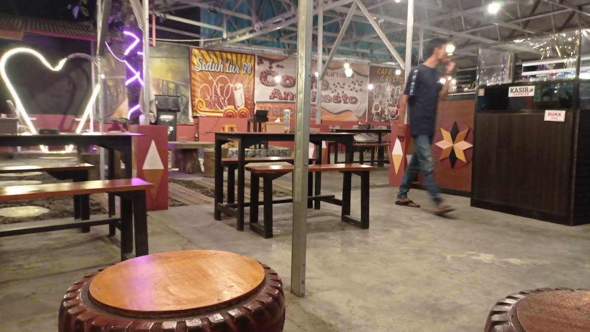 CAFE SEDUH’LUR 98 Photo 4