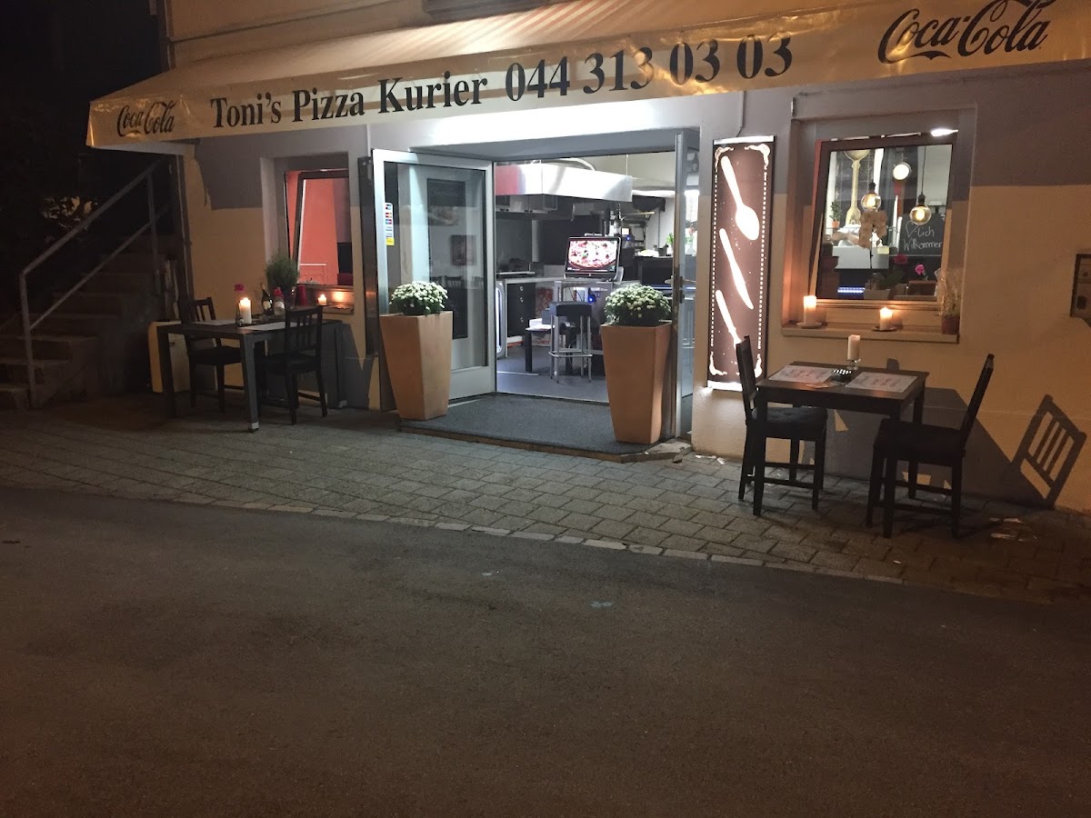 Toni's