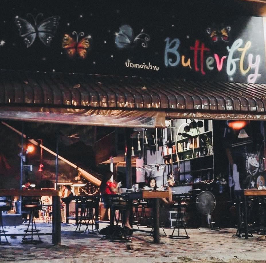 Butterfly Restaurant, Food & Pizza