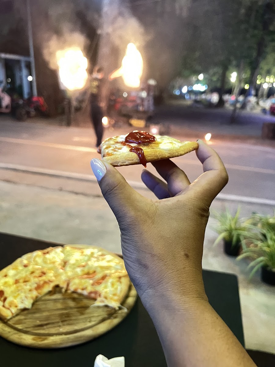 Butterfly Restaurant, Food & Pizza Photo 10