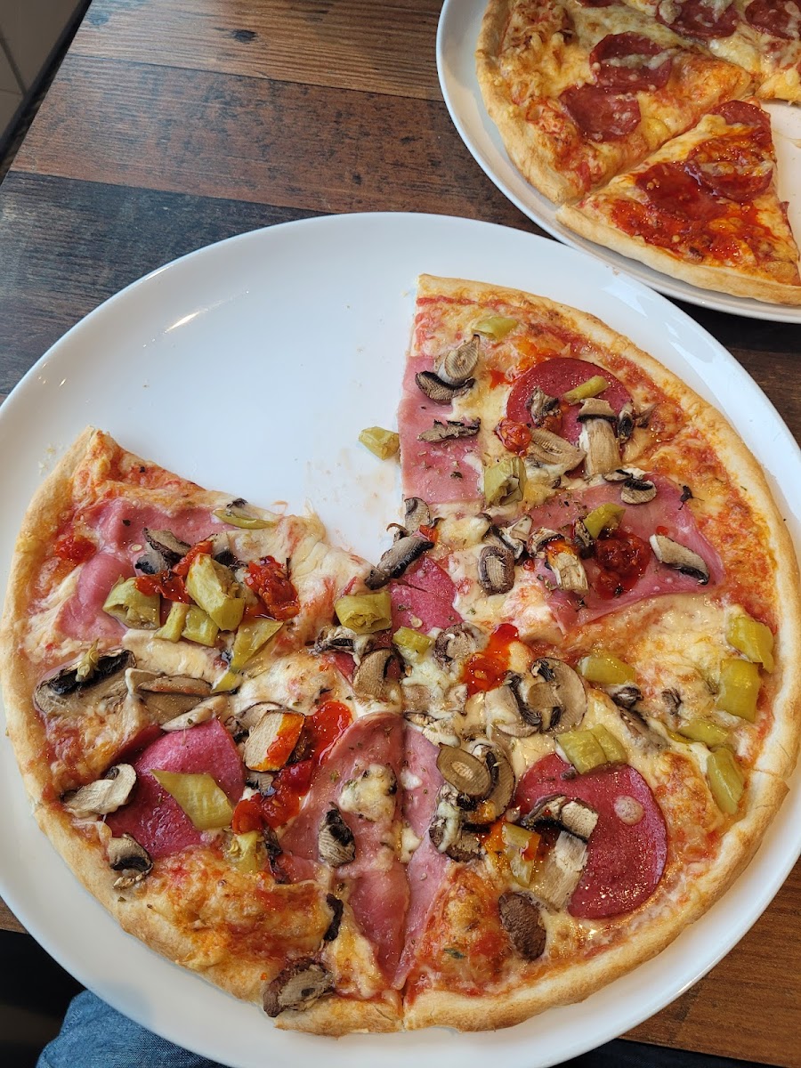 da Gianni - Pizza, Pasta & Insalata Photo 7